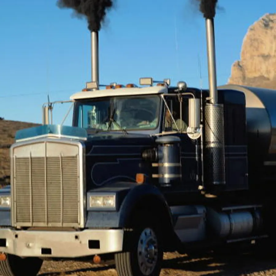 Jet exhaust plumes — visual reference