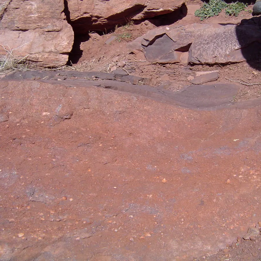 Sedimentary lenticular layers — visual reference